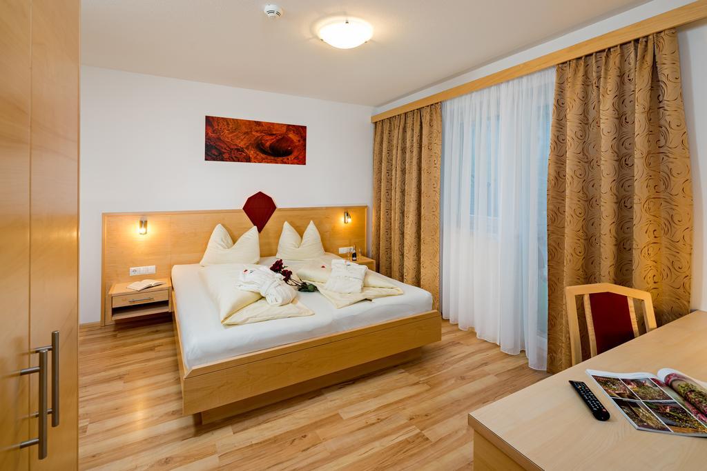 Aparthotel Alpendiamant Serfaus Wachter Gmbh Exteriör bild